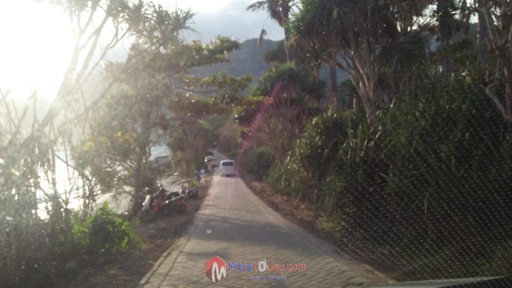 Akses Jalan 1.2 Km Pantai Papuma dan Pantai Malikan Kabupaten Jember Ramai&nbsp;Wisatawan