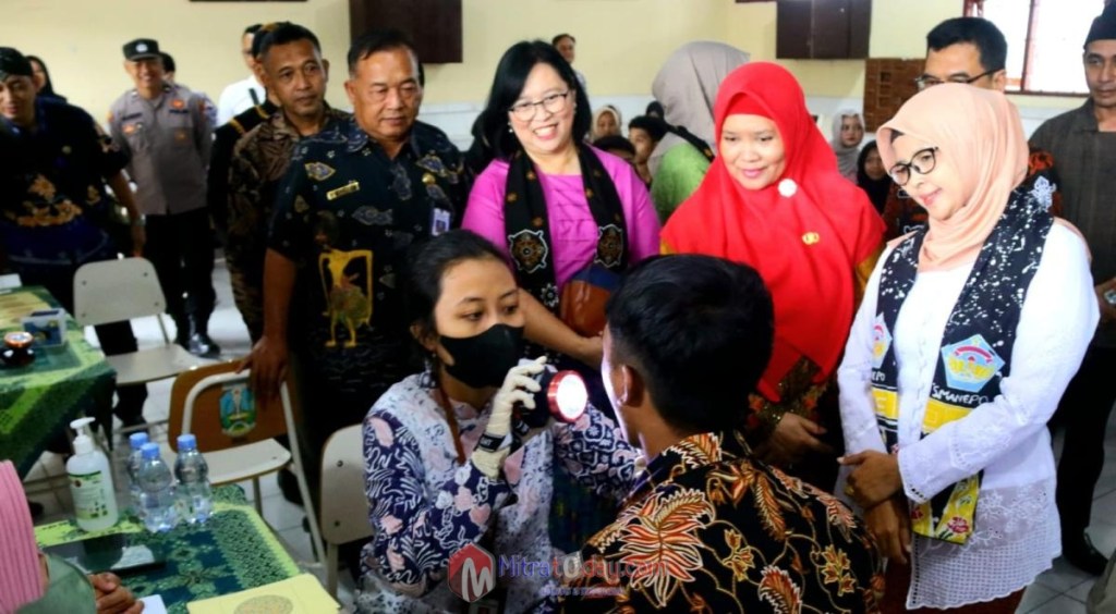 Dispendukcapil Goes to School, Bupati Blitar : Langkah Inovatif Permudah Siswa Dapatkan KTP&nbsp;Elektronik