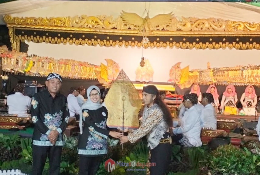 Meriah, Pemkab Blitar Gelar Wayang Semalam Suntuk di Hari Jadi Blitar Ke –&nbsp;700