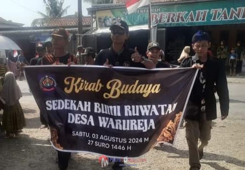 Pemdes Warureja Gelar Acara Sedekah Bumi Ruwatan Dirangkai Kirab Budaya, Tasyakuran, Santunan dan Hiburan&nbsp;Wayang