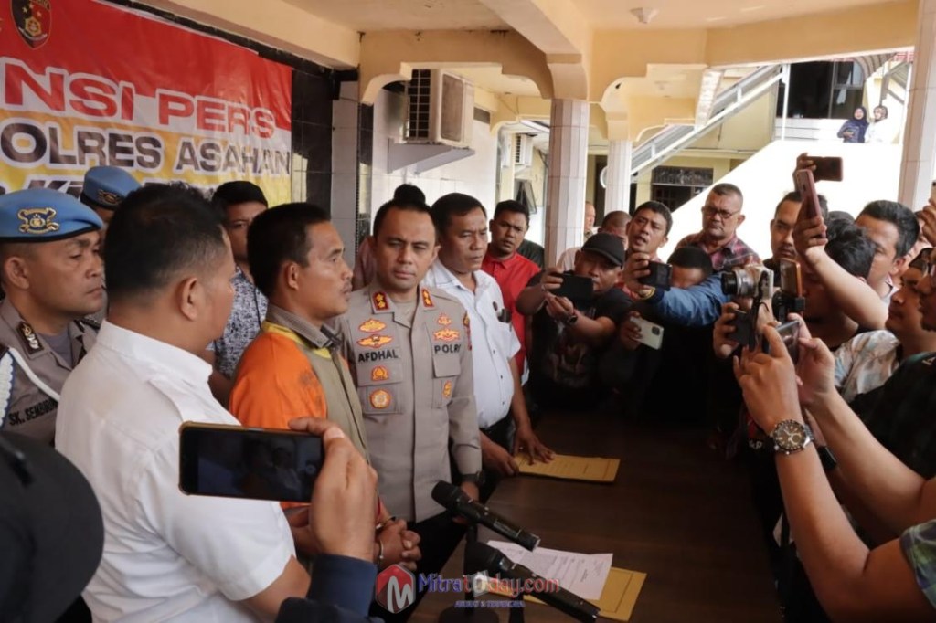 Viral!!! Pelatih Renang Penendang Alat Vital Guru Wanita Jadi&nbsp;Tersangka