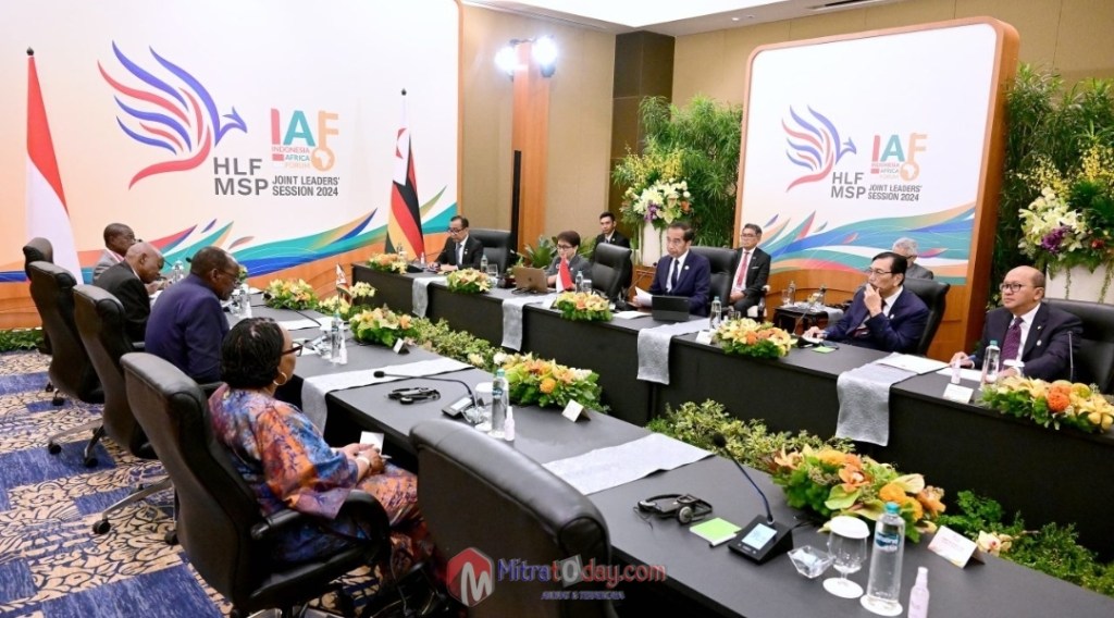 Bertemu Wakil Presiden Zimbabwe, Presiden Jokowi Bahas Kerja Sama Ekonomi hingga Pertambangan